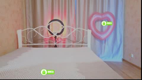 Snapshot of berkova_le chatting on June 9, 3:18 am Berkova L online show from June 9, 3:18 am