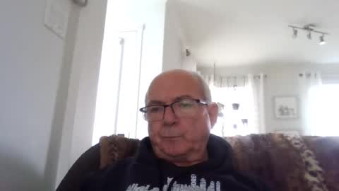 bernard1102 online show from October 26, 3:51 pm