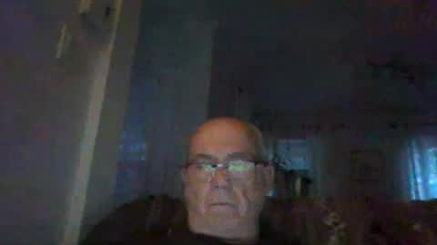 bernard1102 online show from July 14, 12:57 am
