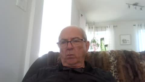 bernard1102 online show from July 31, 1:54 pm