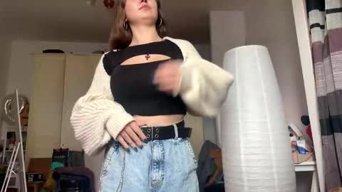 Jeny online show from February 6, 10:29 am