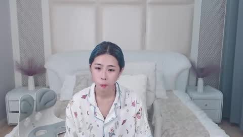 berniceafra online show from September 11, 2:33 am