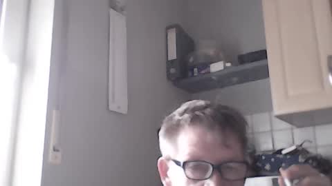 bernie6004 online show from July 16, 8:09 am