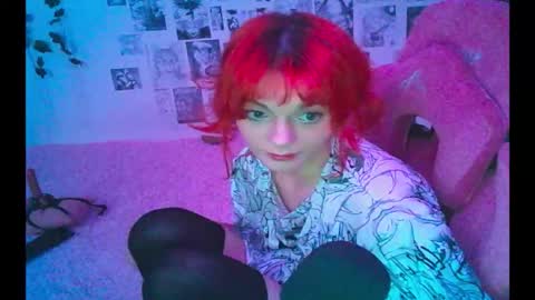 Snapshot of berriekitten chatting on February 1, 6:12 am BerrieKitten online show from February 1, 6:12 am