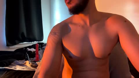 berriess_ online show from January 8, 1:31 pm