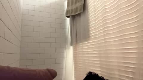 berriess_ online show from May 31, 11:17 am