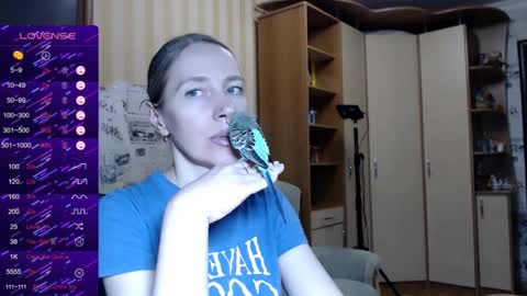 Snapshot of berry2024 chatting on March 3, 4:03 pm berry2024 online show from March 3, 4:03 pm