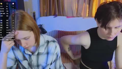 Snapshot of berry_assortment chatting on September 24, 11:24 am Your sweet Tara and Eva online show from September 24, 11:24 am