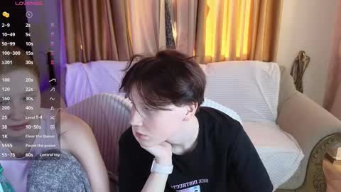 Snapshot of berry_assortment chatting on October 5, 11:30 am Your sweet Tara and Eva online show from October 5, 11:30 am