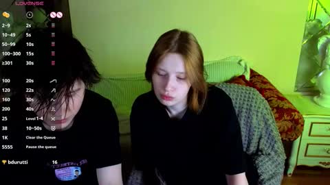 Snapshot of berry_assortment chatting on October 11, 12:04 pm Your sweet Tara and Eva online show from October 11, 12:04 pm