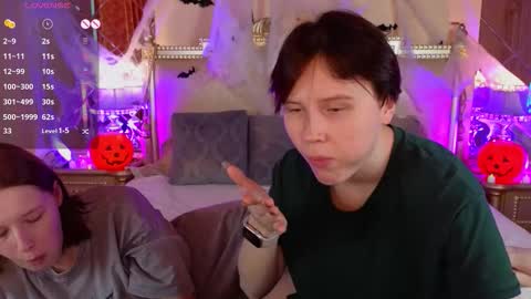 Snapshot of berry_assortment chatting on October 19, 11:33 am Your sweet Tara and Eva online show from October 19, 11:33 am