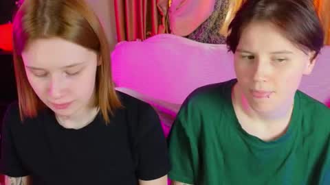 Snapshot of berry_assortment chatting on November 4, 11:20 am Your sweet Tara and Eva online show from November 4, 11:20 am