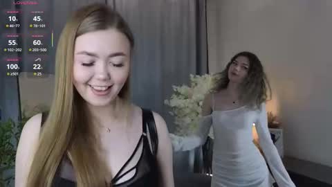 Aurora online show from October 23, 10:25 am