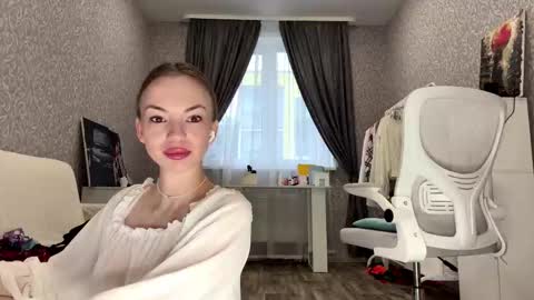 Sofia online show from October 19, 5:08 am