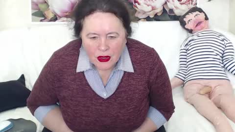 BerryShickX online show from March 9, 9:35 am