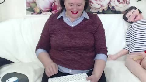 BerryShickX online show from March 11, 8:41 am