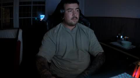 berto3389 online show from June 19, 12:59 am