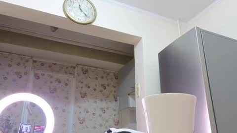 Snapshot of best_ass2000 chatting on December 15, 9:30 pm best_ass2000 online show from December 15, 9:30 pm