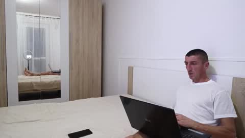 Snapshot of best_couple_for_u chatting on October 6, 4:48 pm Alex and Victoria online show from October 6, 4:48 pm