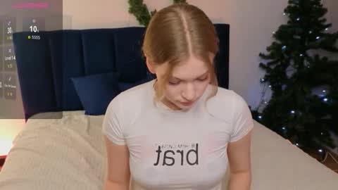 Danny and Kira online show from January 11, 2:55 pm