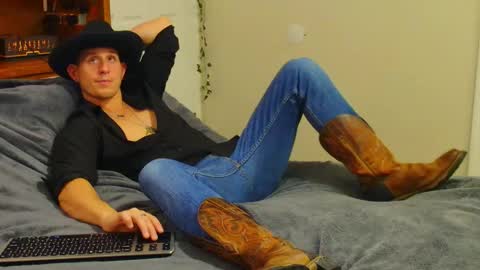 twitter zack1fisher online show from December 19, 12:17 am