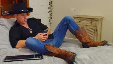 twitter zack1fisher online show from January 13, 1:00 am