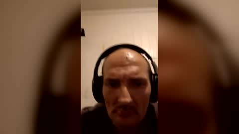 Snapshot of bestduck chatting on August 1, 8:52 pm bestduck online show from August 1, 8:52 pm