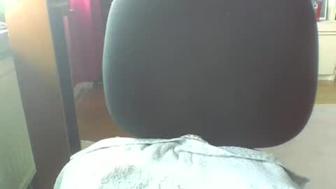 bestmann979994 online show from March 19, 9:57 am