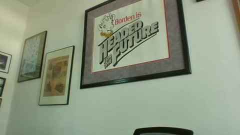 Snapshot of bestshot1951 chatting on February 14, 8:05 pm bestshot1951 online show from February 14, 8:05 pm