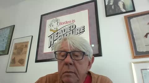 Snapshot of bestshot1951 chatting on October 16, 2:07 pm bestshot1951 online show from October 16, 2:07 pm