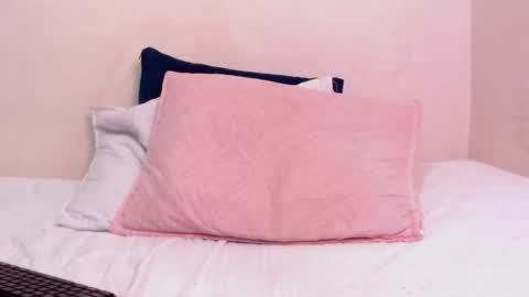 ZYLITH  online show from January 15, 5:01 am