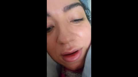 Vikky online show from December 17, 2:34 pm