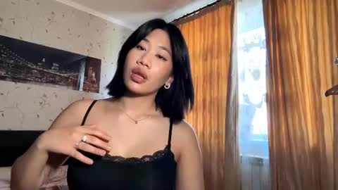 Naomi online show from July 28, 11:17 am