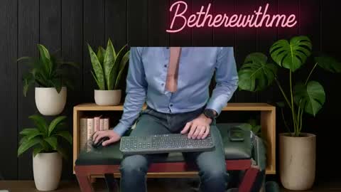 Snapshot of betherewithme chatting on November 13, 5:56 pm Peter online show from November 13, 5:56 pm