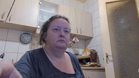 Snapshot of bethnorth chatting on September 21, 1:51 am bethnorth online show from September 21, 1:51 am