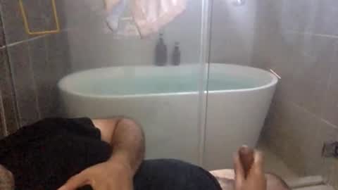 Virtual Gentleman online show from January 19, 1:44 pm