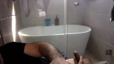 Virtual Gentleman online show from March 2, 3:27 pm