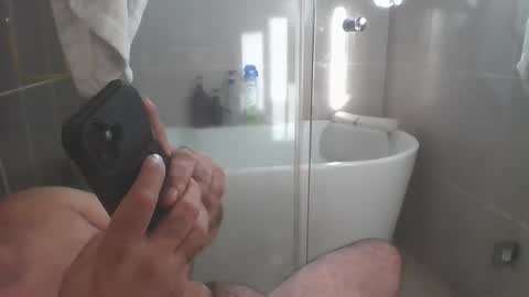 Snapshot of betoooox chatting on June 13, 12:58 pm Virtual Gentleman online show from June 13, 12:58 pm