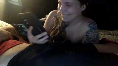 Snapshot of betterwhenitsrough69 chatting on April 13, 1:44 am betterwhenitsrough69 online show from April 13, 1:44 am