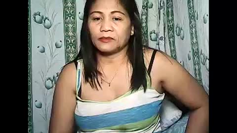 betty_83 online show from January 2, 12:24 pm