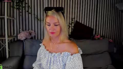 Betty online show from June 14, 1:03 am