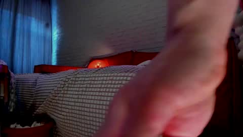 Kami online show from April 24, 4:42 pm