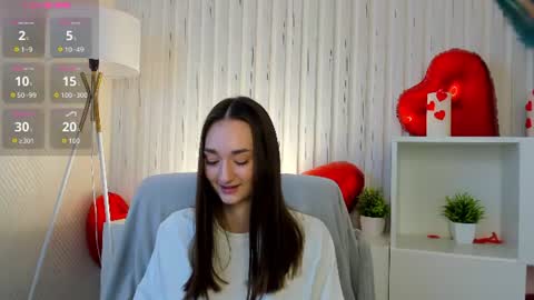 Snapshot of betty_watts chatting on June 14, 1:58 am Kelly online show from June 14, 1:58 am