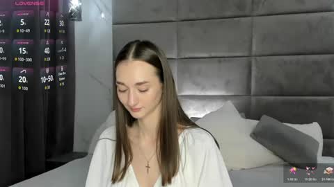 Kelly online show from June 16, 2:03 am