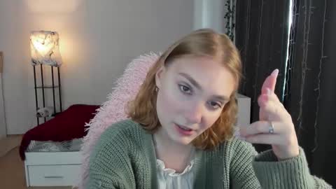 Dory make me happier online show from September 16, 2:23 am