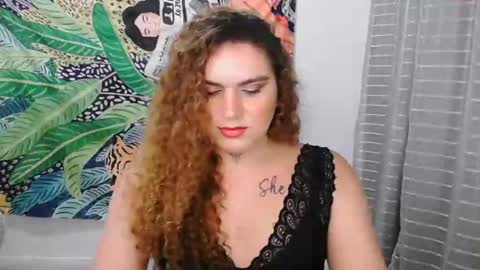 Snapshot of bettytaylor23 chatting on February 7, 12:42 am bettytaylor23 online show from February 7, 12:42 am