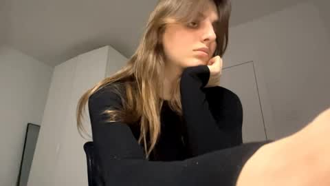 Lina online show from May 4, 6:26 pm