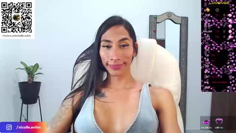 Snapshot of beuty_goddes777 chatting on February 24, 7:55 am Nicolle Aviles online show from February 24, 7:55 am