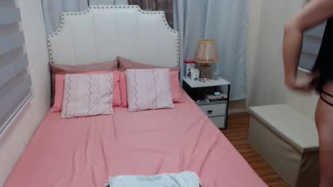 Nixie online show from November 16, 5:02 am