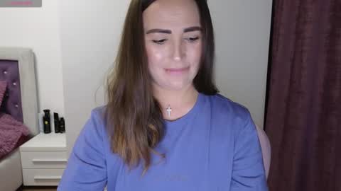   BeyonceDoll       Twitter DollBeyonce    online show from March 11, 7:53 pm